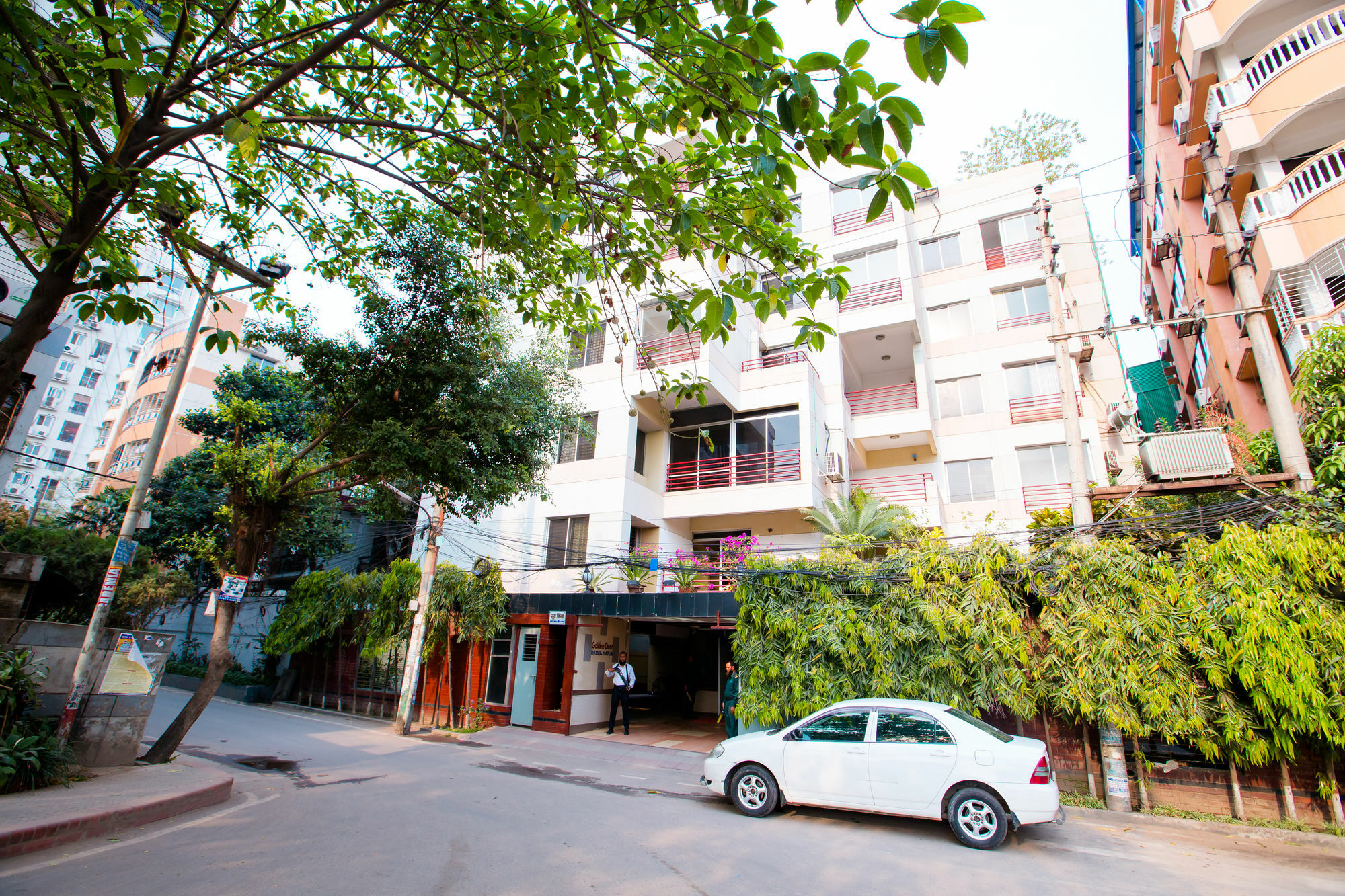 Hotel Golden Deer Dhaka Exterior photo