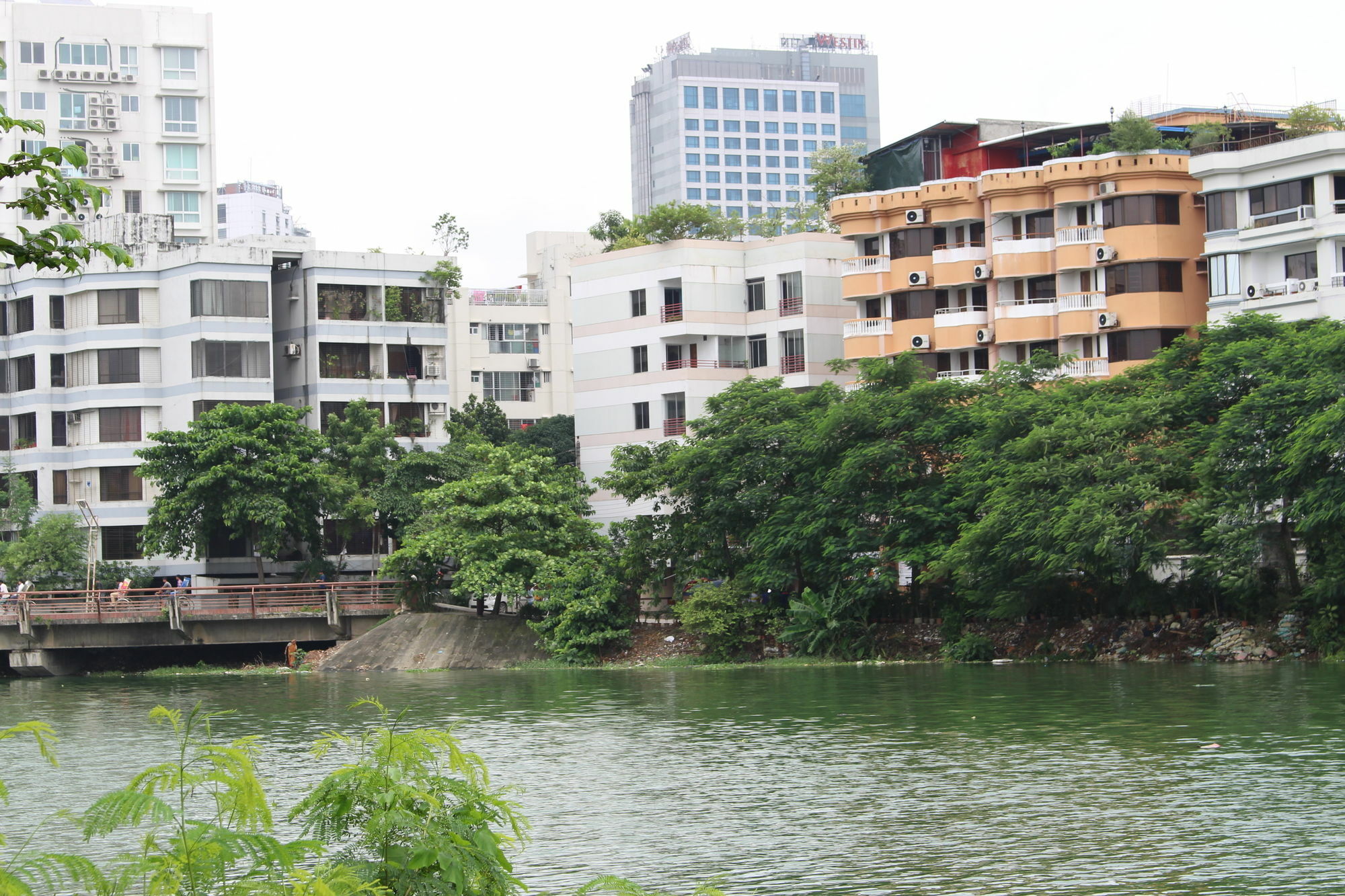 Hotel Golden Deer Dhaka Exterior photo